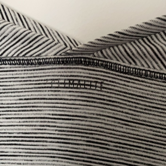 Adidas Cropped Athletic Workout Stripe T-Shirt - Womens M - Picture 3 of 4